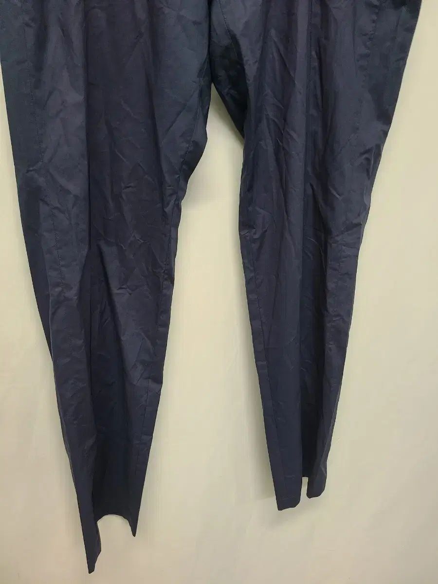 エンポリオアルマーニ コットンスラックス ブラック emporio