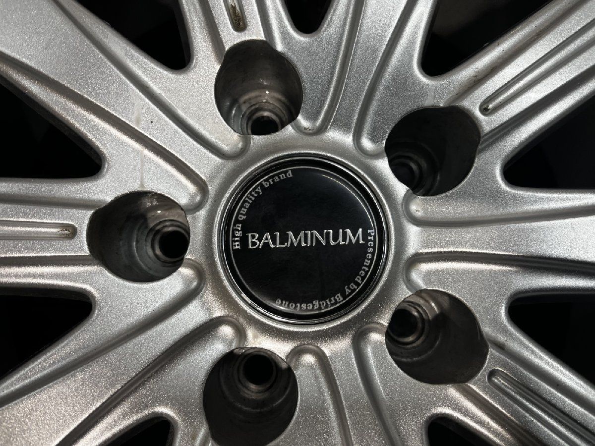 タイヤ走行短め【BS BLIZZAK VRX2 225/60R17】スタッドレス【BALMINUM