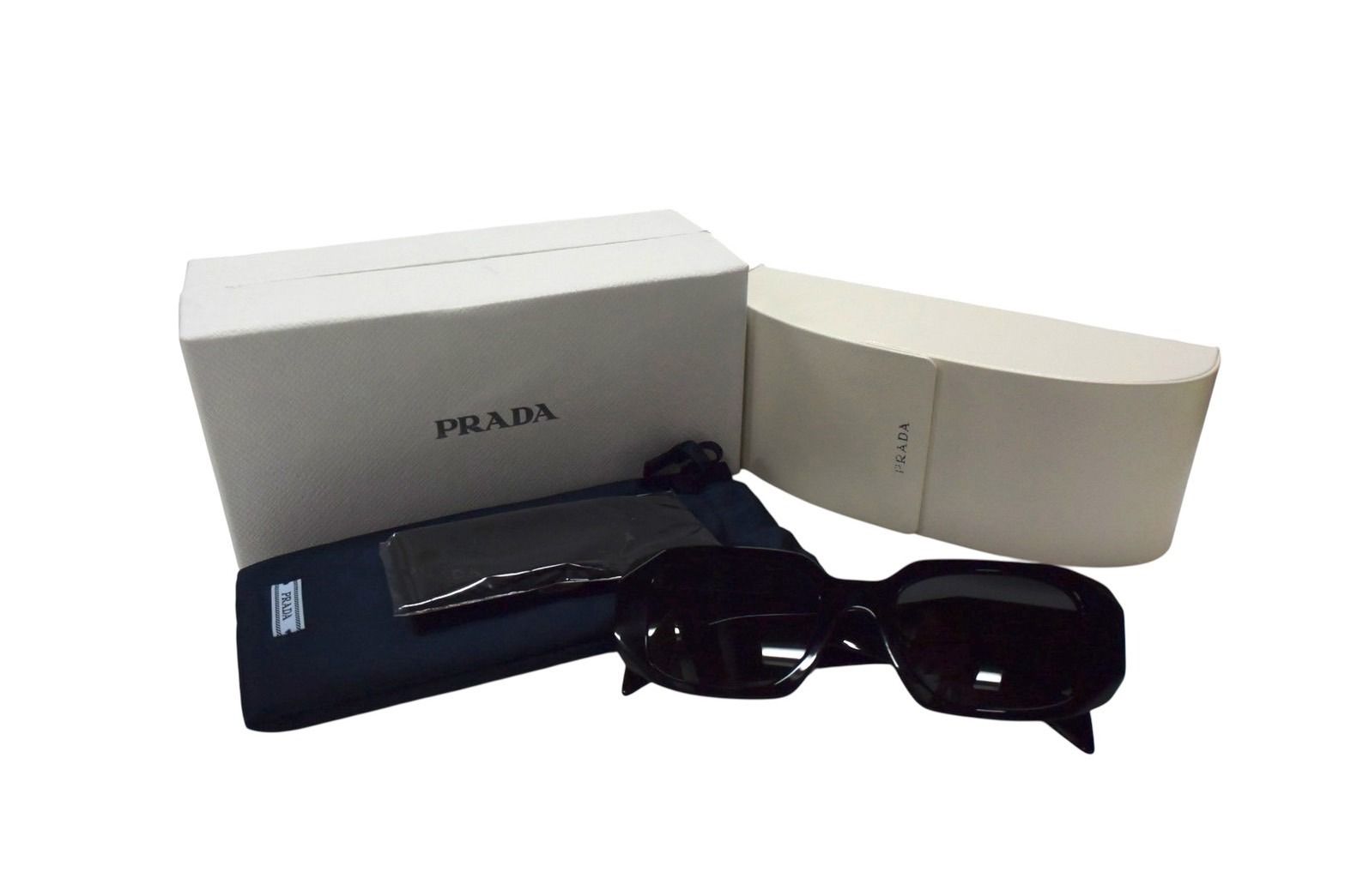 PRADA ブラック サングラス
