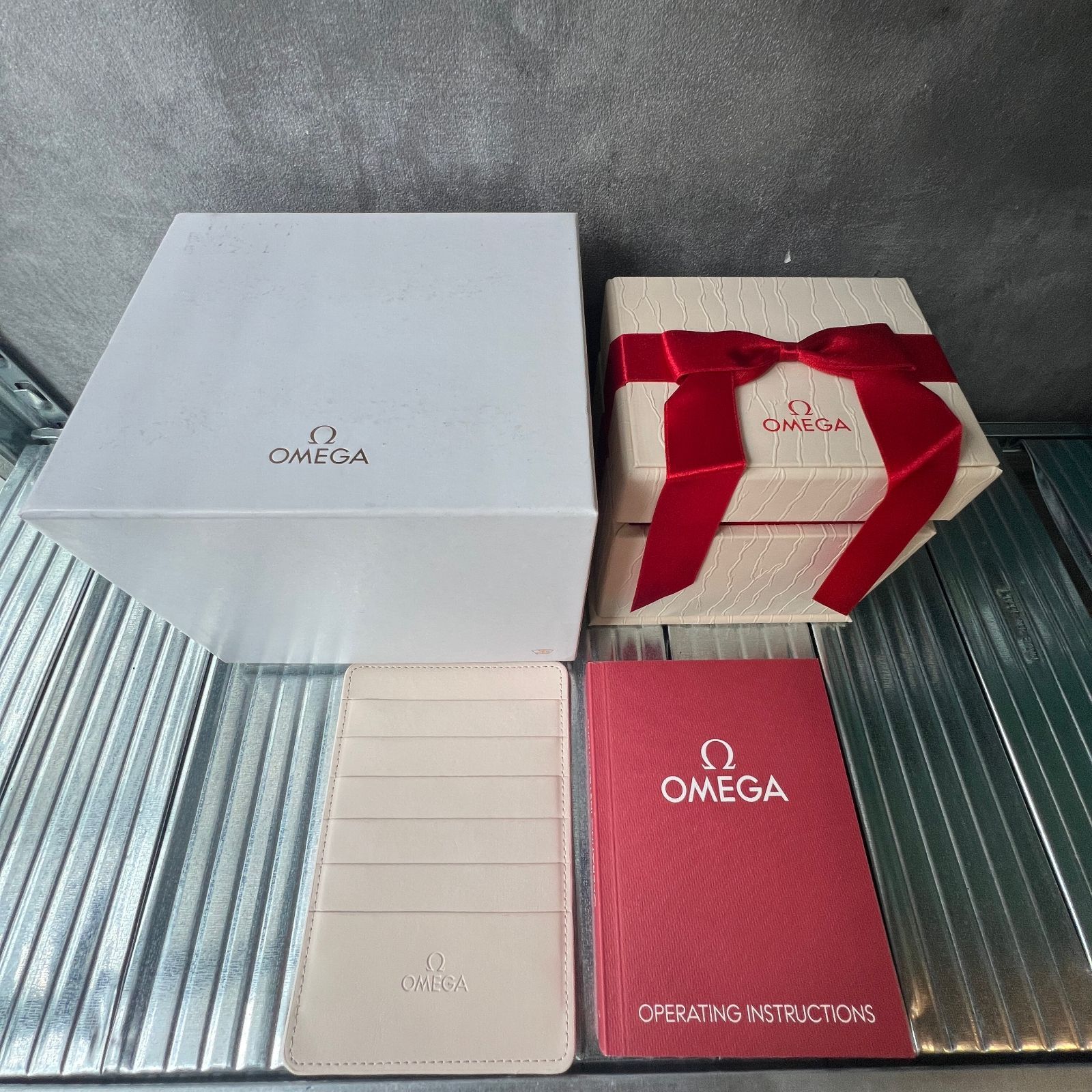 OMEGA オメガ 時計ケース 空箱 コンステレーション BOX 外箱付 腕時計