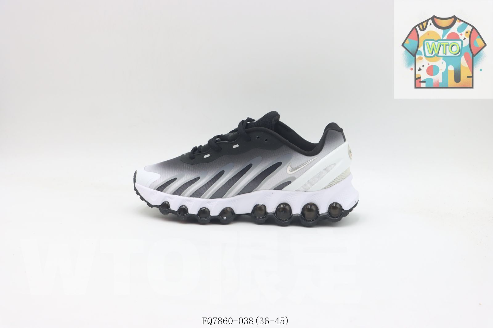 NIKE 26cm未使用 NIKE - 未使用 NIKE スニーカー 24.0 ホワイト×ブルー の通販 by