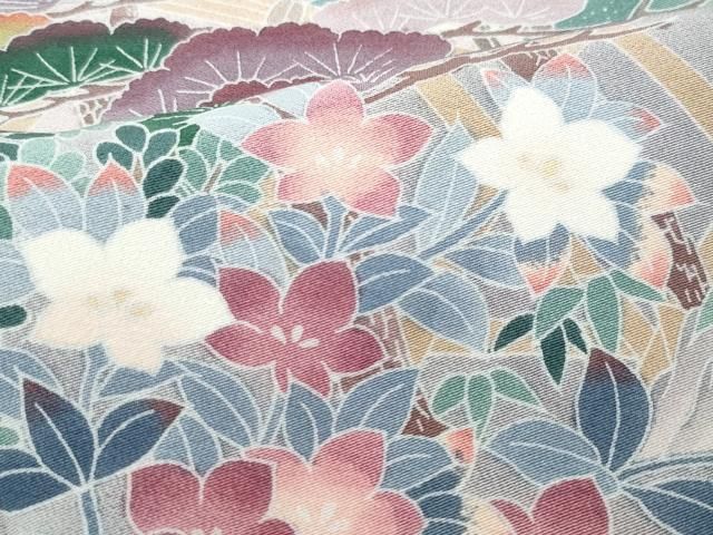 付下げ 十日町友禅 岡村蒼風 花柄模様 縮緬 卯の花色 KK-1949 付下げ 十日町友禅 岡村蒼風 花柄模様 縮緬 卯の花色 KK-1949