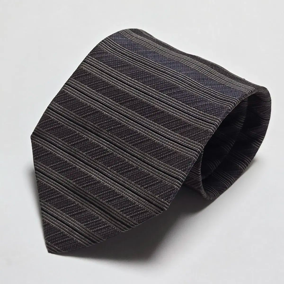 BOTTEGA VENETA ボッテガ ヴェネタ ネック