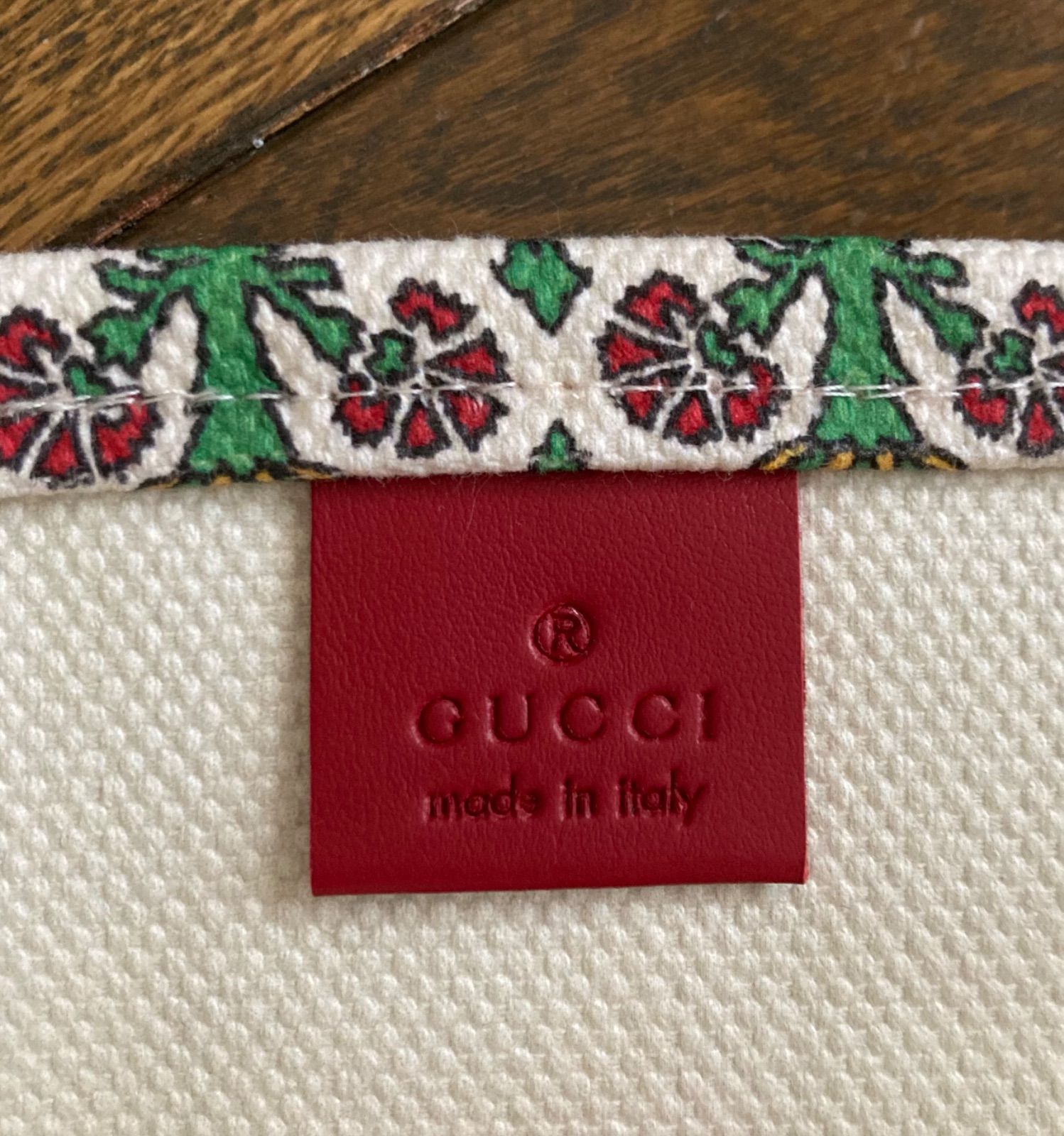 GUCCI Garden 限定シューズ グッチガーデン 靴 グッチ初、オンラインのみで販売する「グッチ ガーデン
