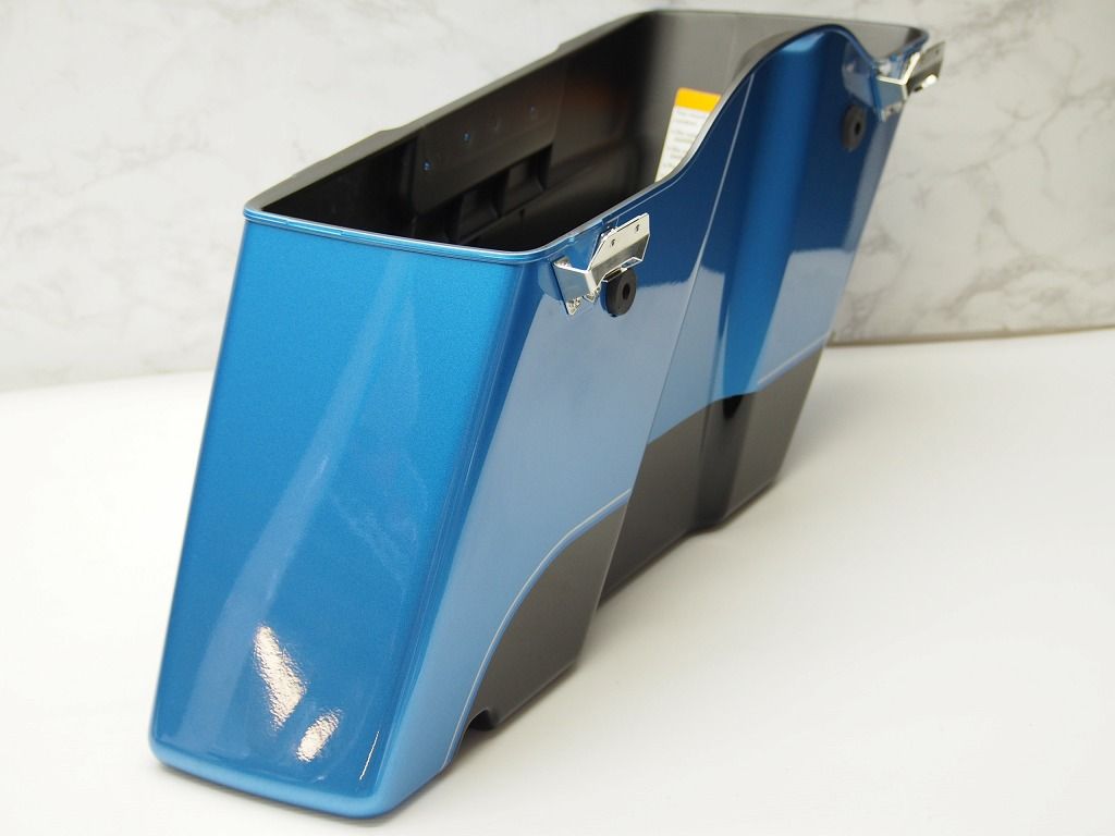ハーレー FLHR 2011 |FLHTC 2011 サドルバッグ ボトムケース 90867-11DGT ブルーパール