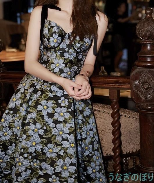 ワンピース 花柄 ブラック ドレス レディース パーティー キャミソール 韓国 スカート フラワー ひざ丈 肩リボン 同窓会 二次会 0588