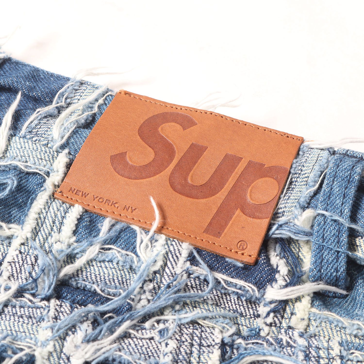 パンツ supreme Frayed Patchwork Baggy Supreme Frayed Patchwork Baggy Denim Short Natural Men's