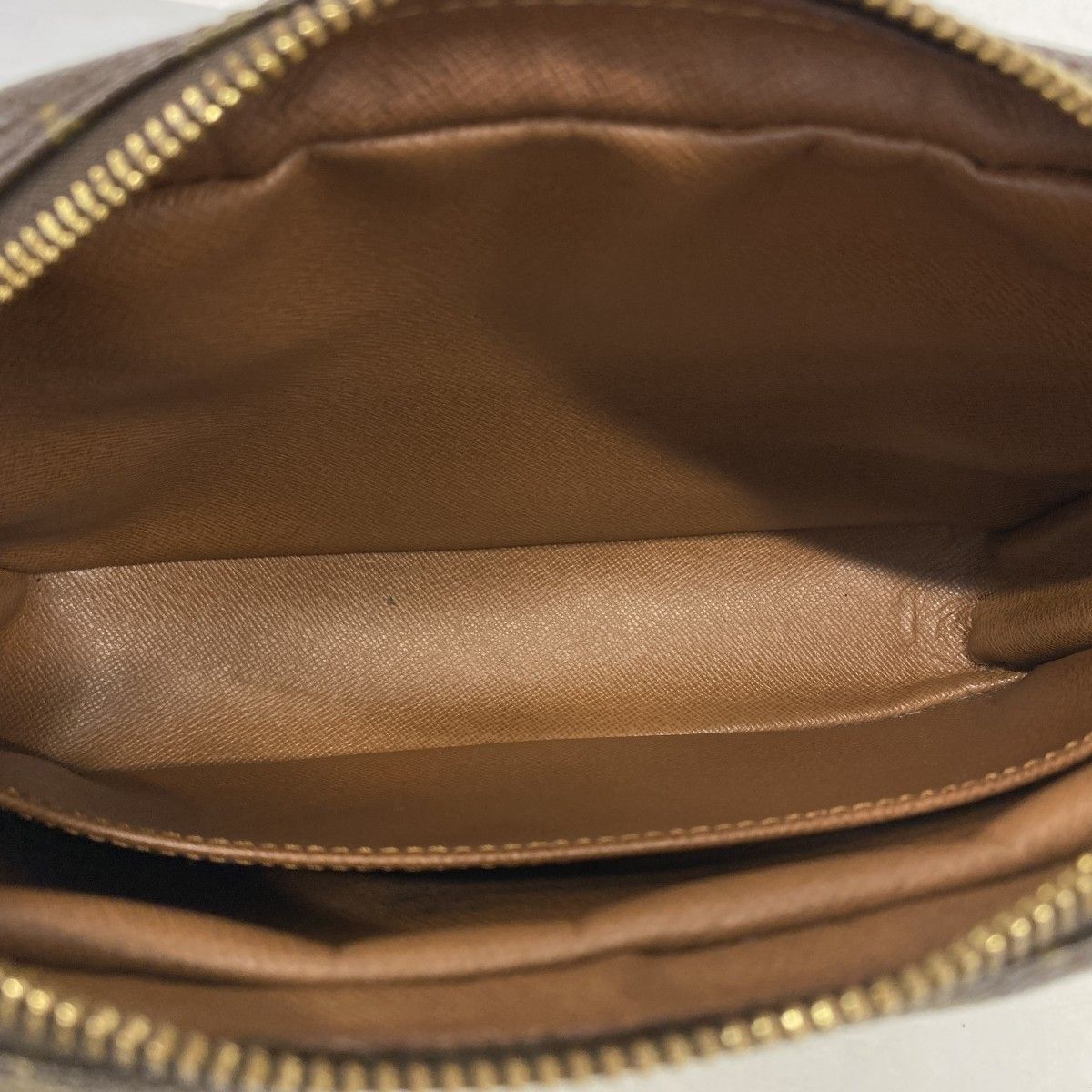 LOUIS VUITTON 【5dc3736】ルイヴィトン クラッチバッグ