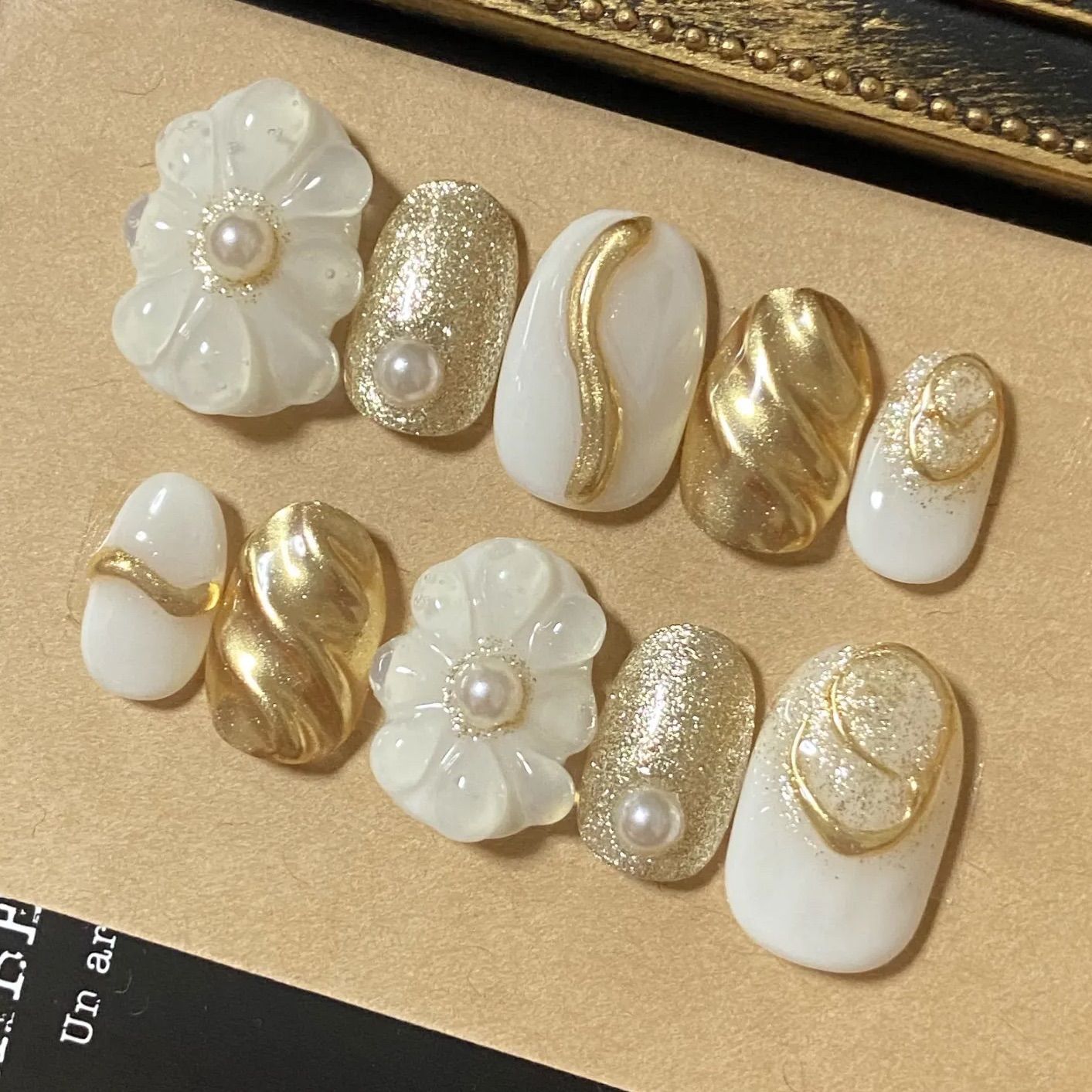 ぷっくりフラワーネイル ブライダル 韓国 ホワイト 乳白色 透け感 結婚  