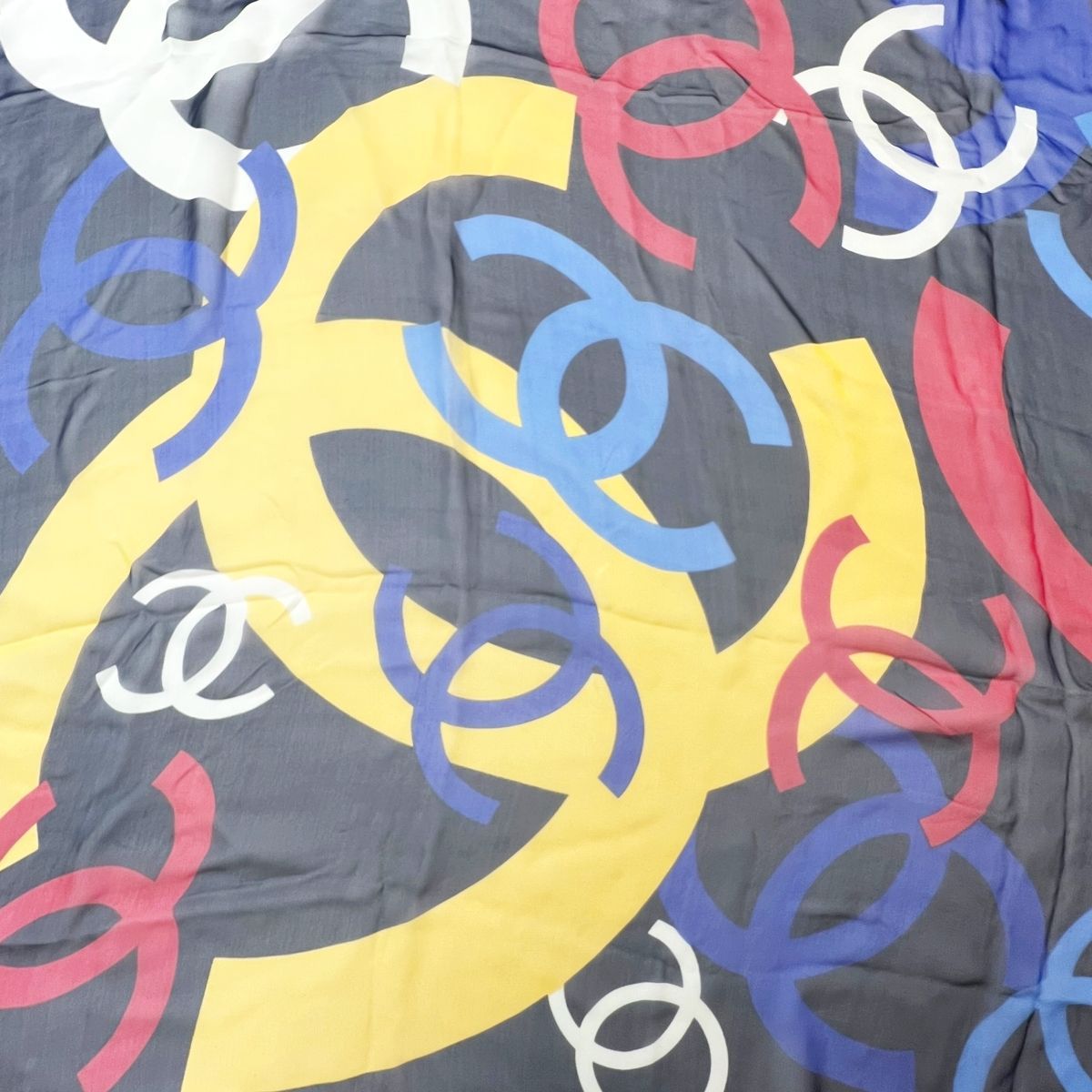 CHANEL シャネル 大判スカーフ ネイビー マルチカラー ココマーク