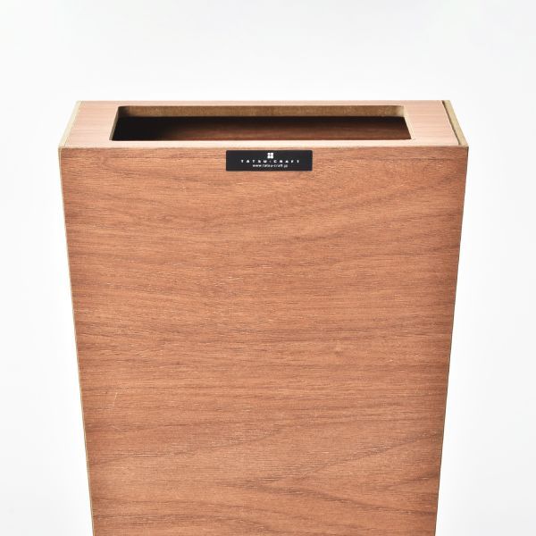 橋本達之助工芸 ダストBOX L角ウッドグレイン 9.5L (ゴミ箱 バスク ダストBOX スクエア L角 ゴミ箱 スリム おしゃれ 分別  ダストボックス TATSU-CRAFT 橋本達之助工芸 約幅20cm リビング 袋が見えない 薄型 小さい 木製 黒 木目 北欧 卓上 低い フタなし  約10リットル 蓋 ... バスク ダストBOX スクエア L角　ゴミ箱 スリム おしゃれ 分別 ダストボックス TATSU-CRAFT 橋本達之助工芸 約幅20cm リビング 袋が見えない 薄型 小さい 木製 黒 木目 北欧 卓上 低い フタなし 約10リットル 蓋なし 日本製 洗面所