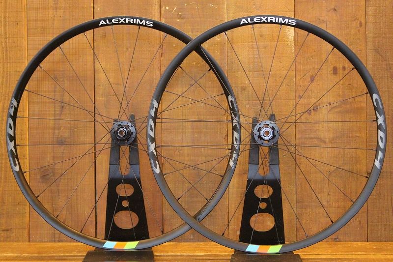 アレックスリムズ ALEXRIMS CXD4 DISC アルミ チューブレスレディ