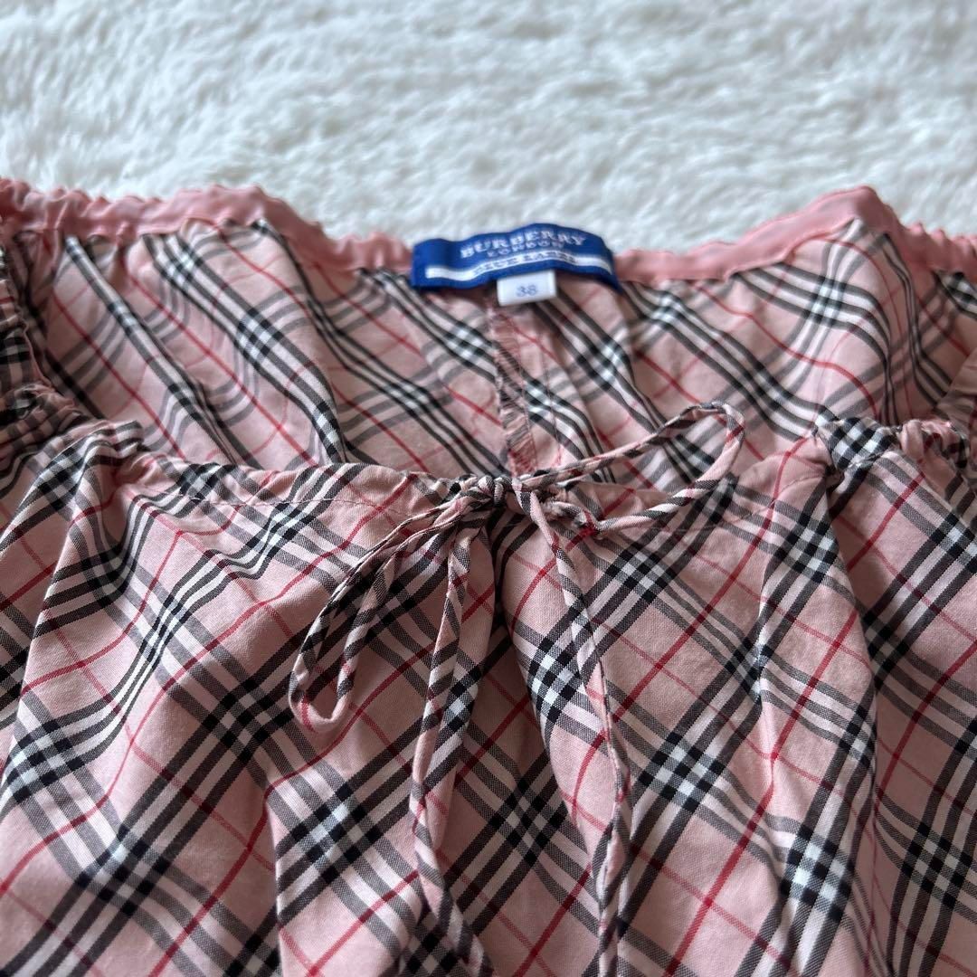 ほぼ未使用☆Burberry Londonノバチェックたチラ見ブラウス 美品 BURBERRYバーバリーロンドンブルーレーベル ブラウス ノバ