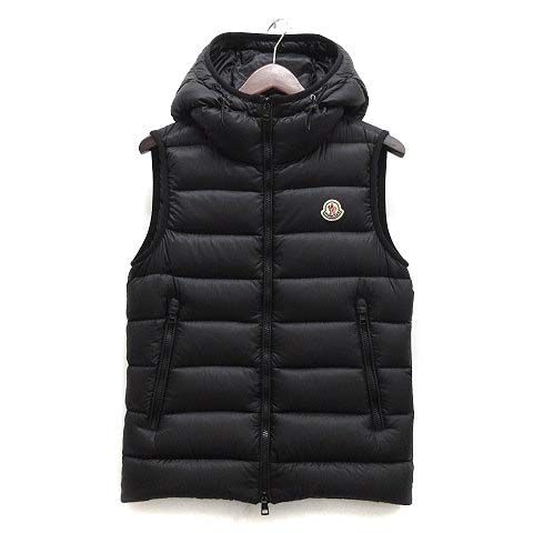 MONCLER ブラックダウンベスト フード付き