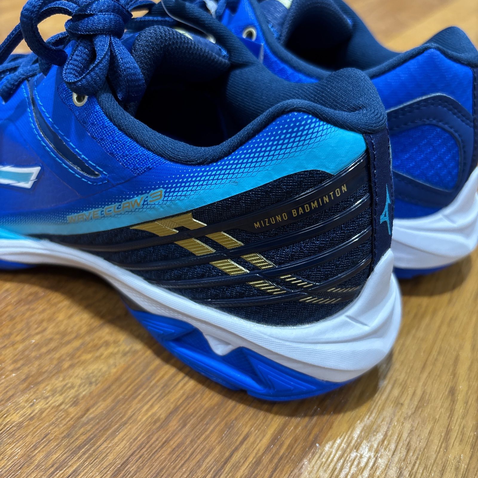 バドミントン シューズ