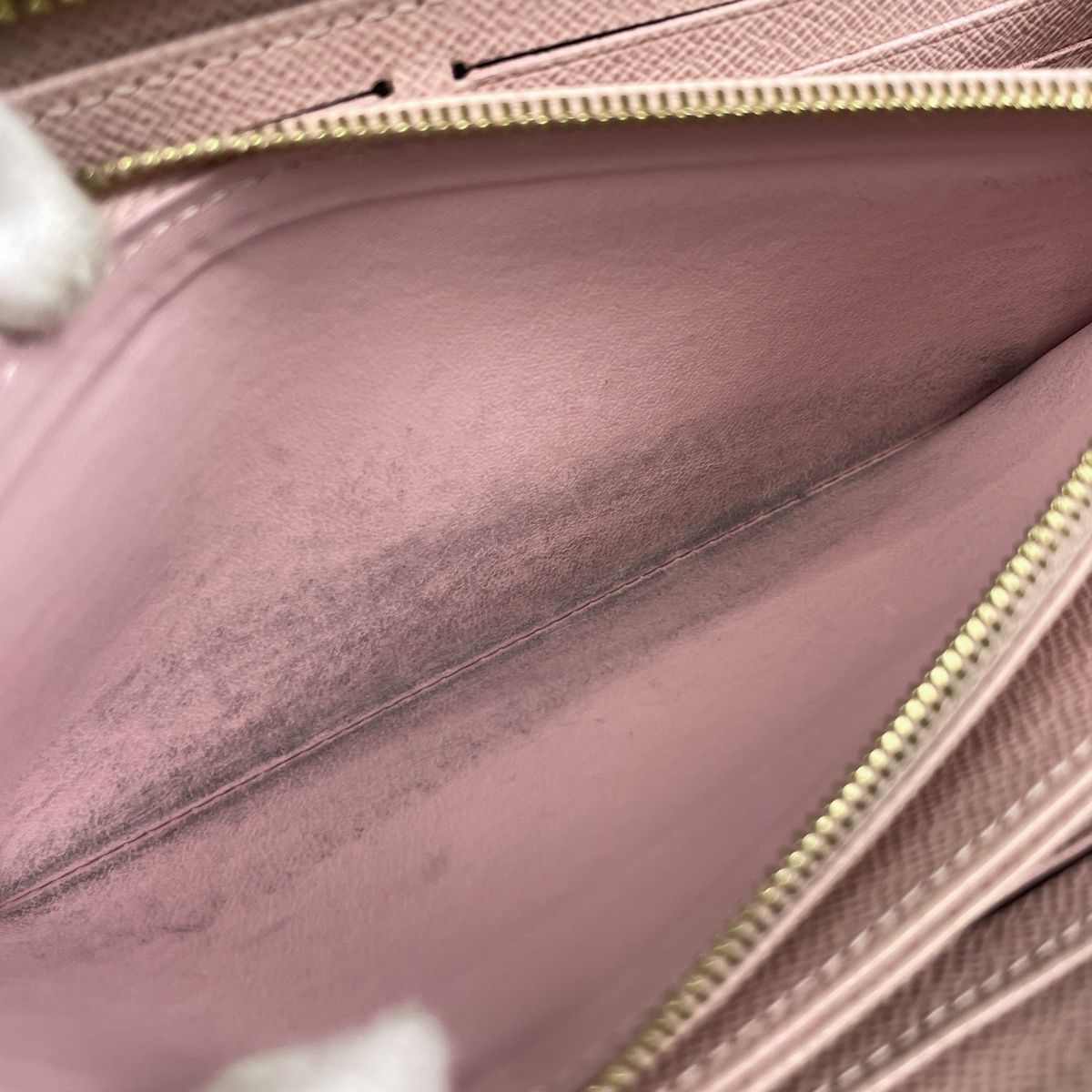 ルイ・ヴィトン Louis Vuitton ジッピーウォレット ドッグ ラウンド 
