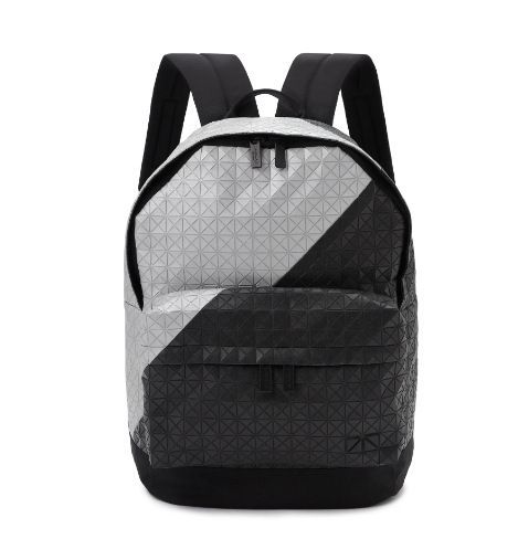 ［最終値下げ］ BAO BAO ISSEY MIYAKE リュックバッグ ブラックホワイト