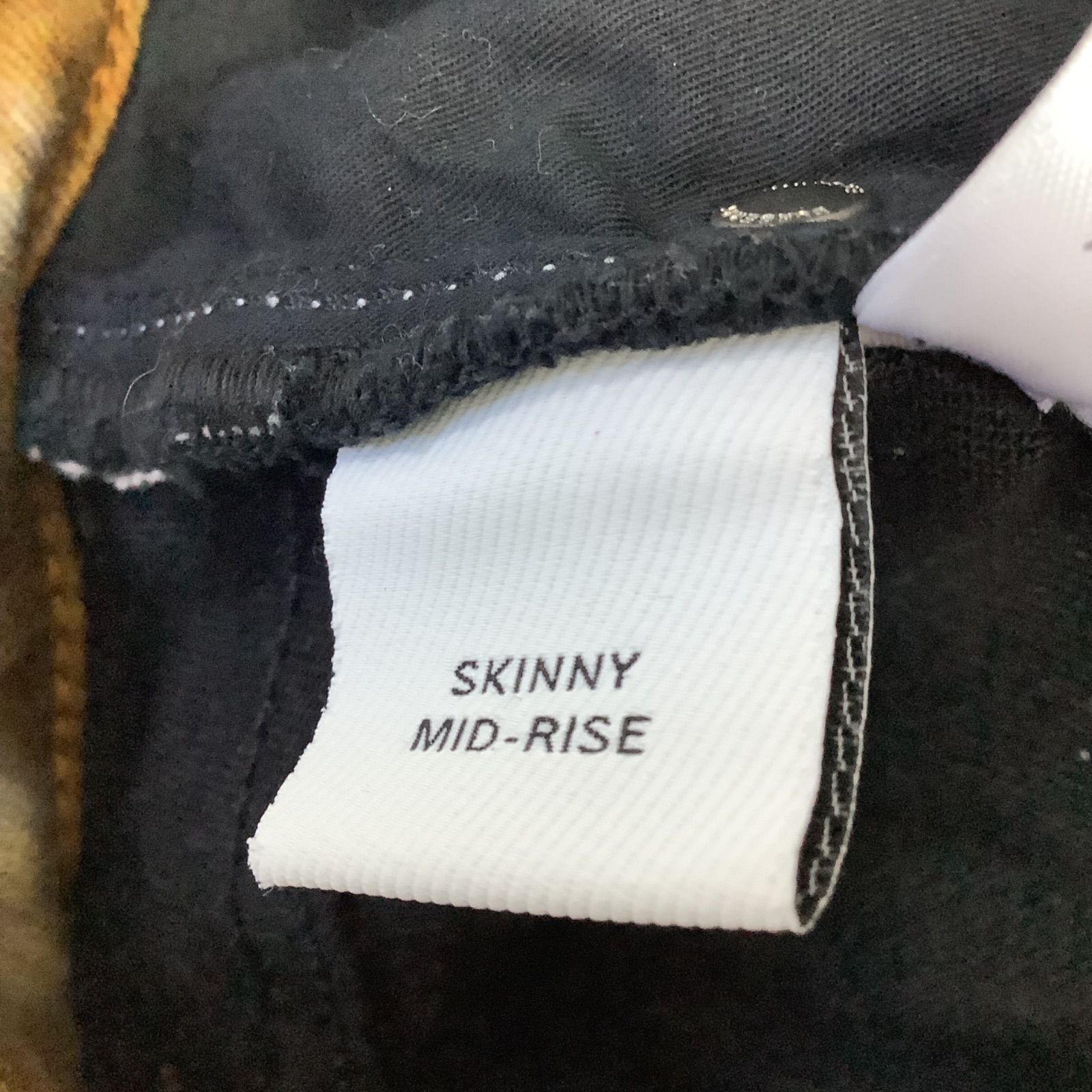 BURBERRY スキニーパンツ BURBERRY スキニーパンツ