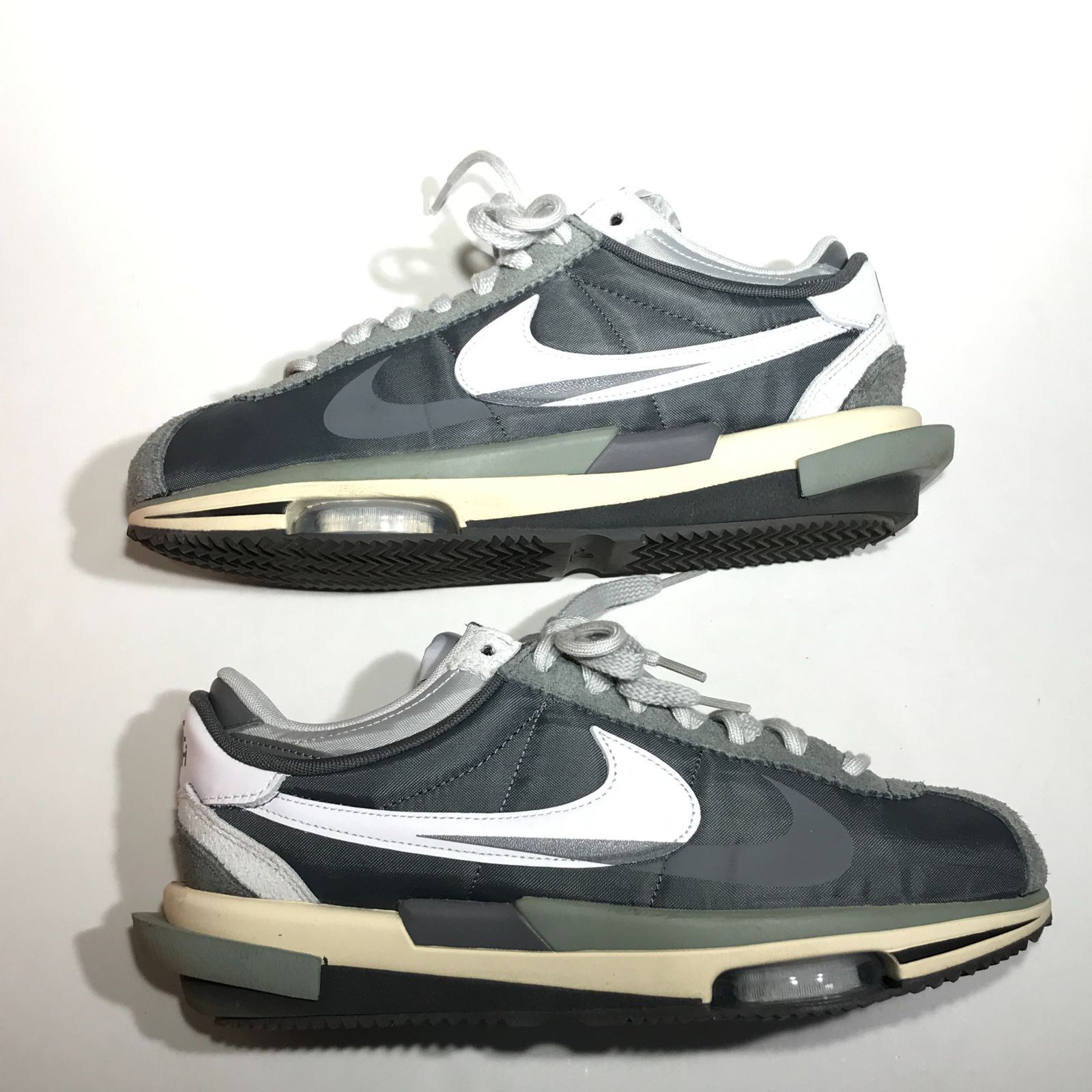 城東80-006】 NIKE Zoom Cortez × sacai Iron Grey ナイキ