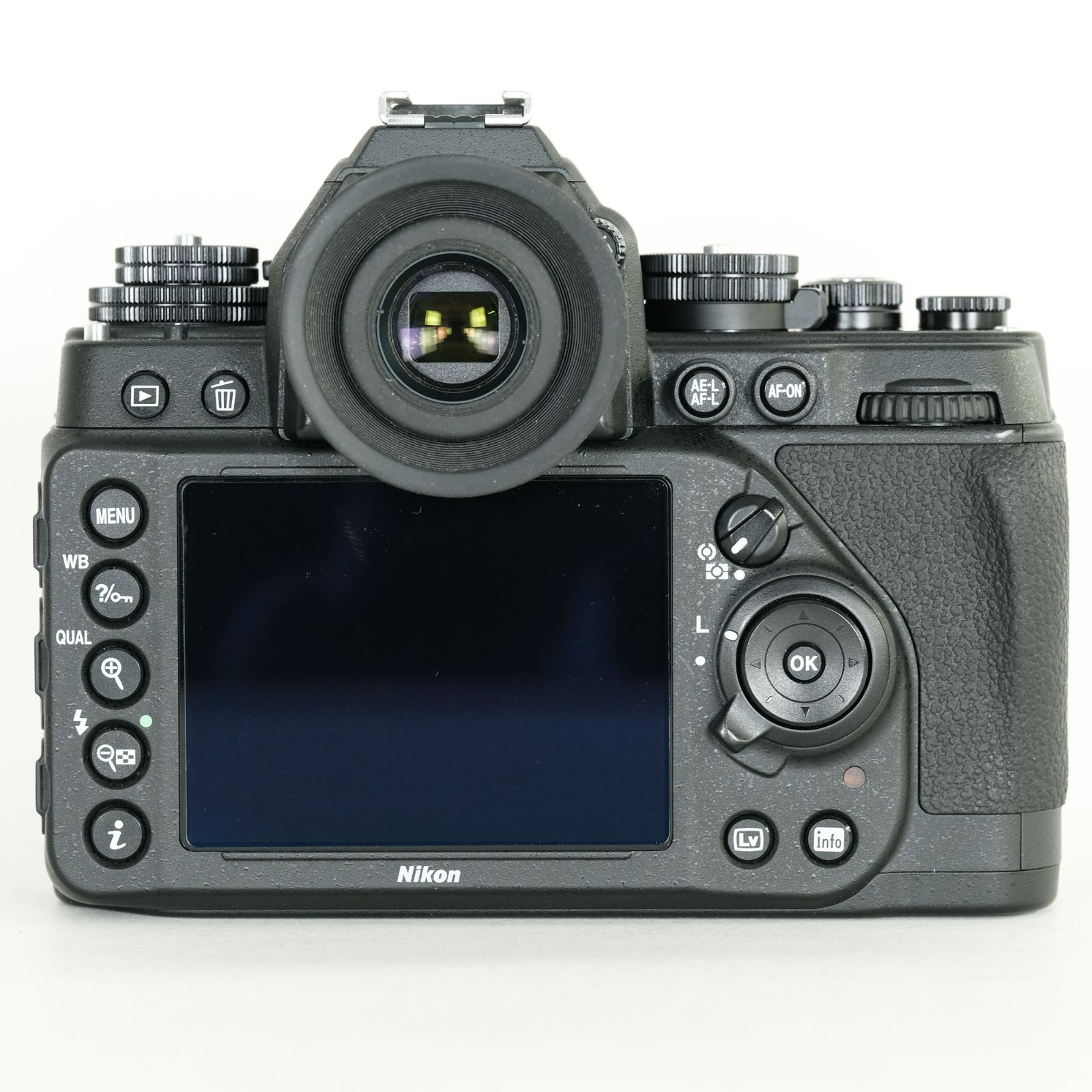 Nikon Df ボディ ブラック(ニコン)｜売買されたオークション情報