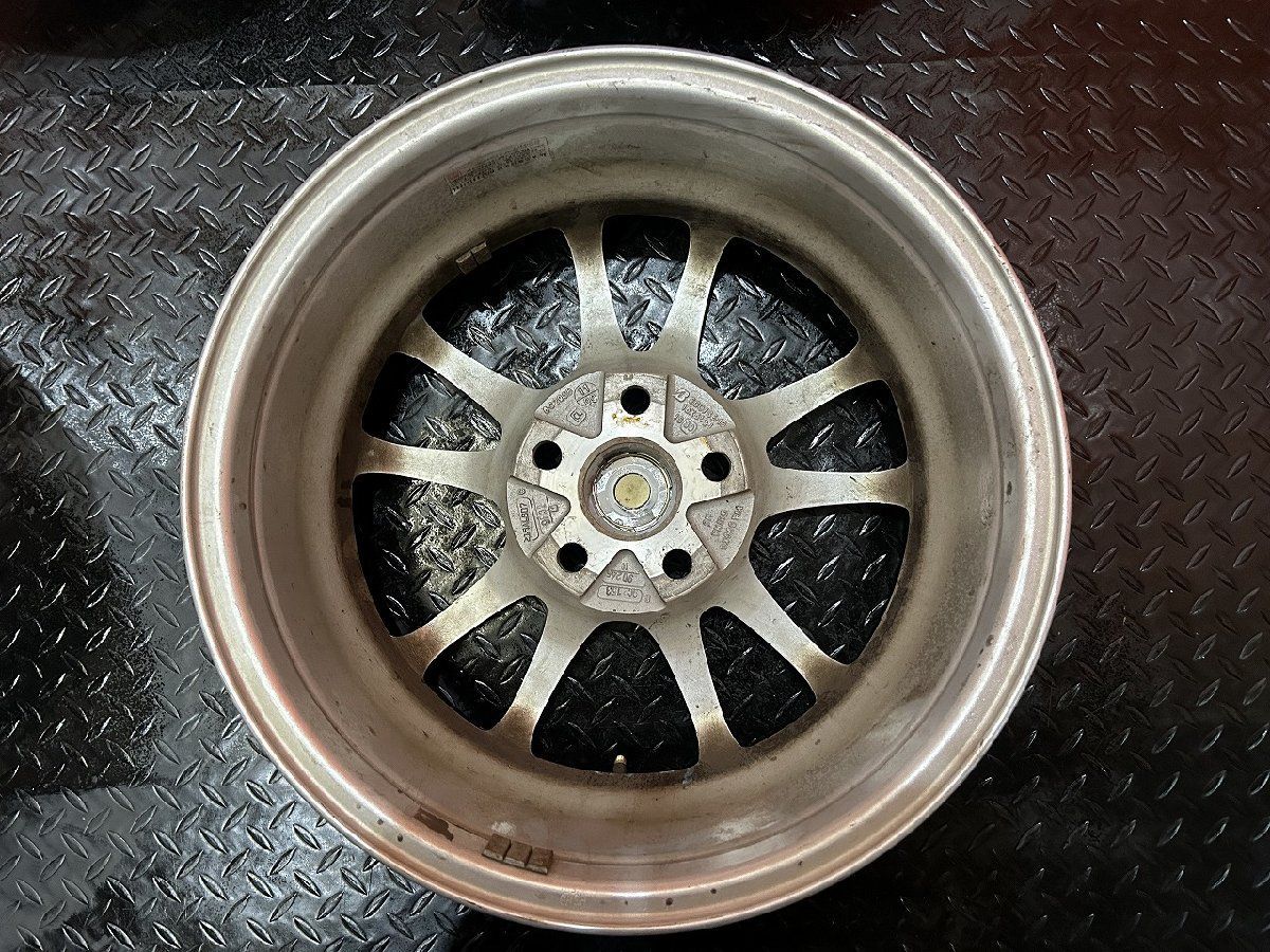 トヨタ純正ナット必須