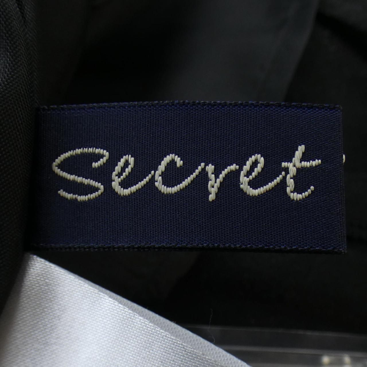 SECRETTROPHY ワンピース
