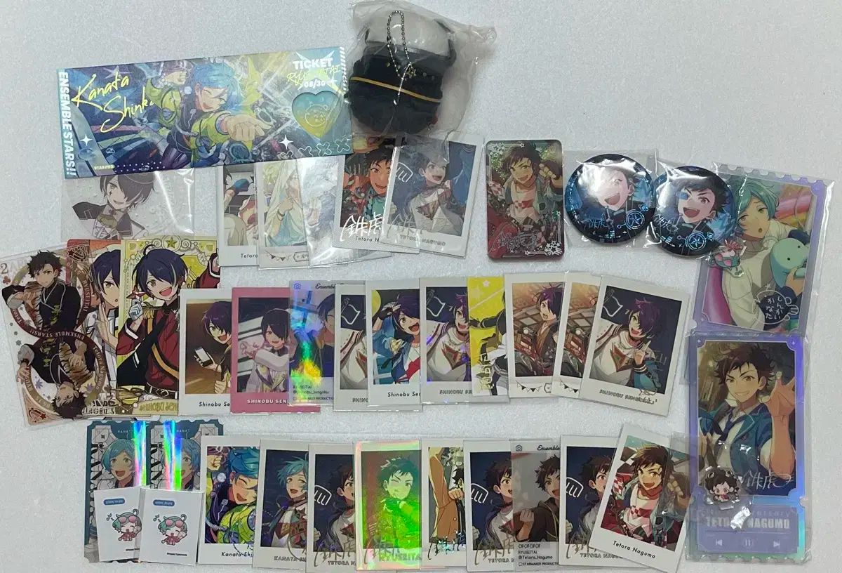 【雷市場（ポンジャン）商品韓国直送】 あんさんぶるスターズ！！(あんスタ) 流星隊 グッズ まとめ売り 売ります (千明) 高峯 翠 深海 奏太 しのぶ テトラ)