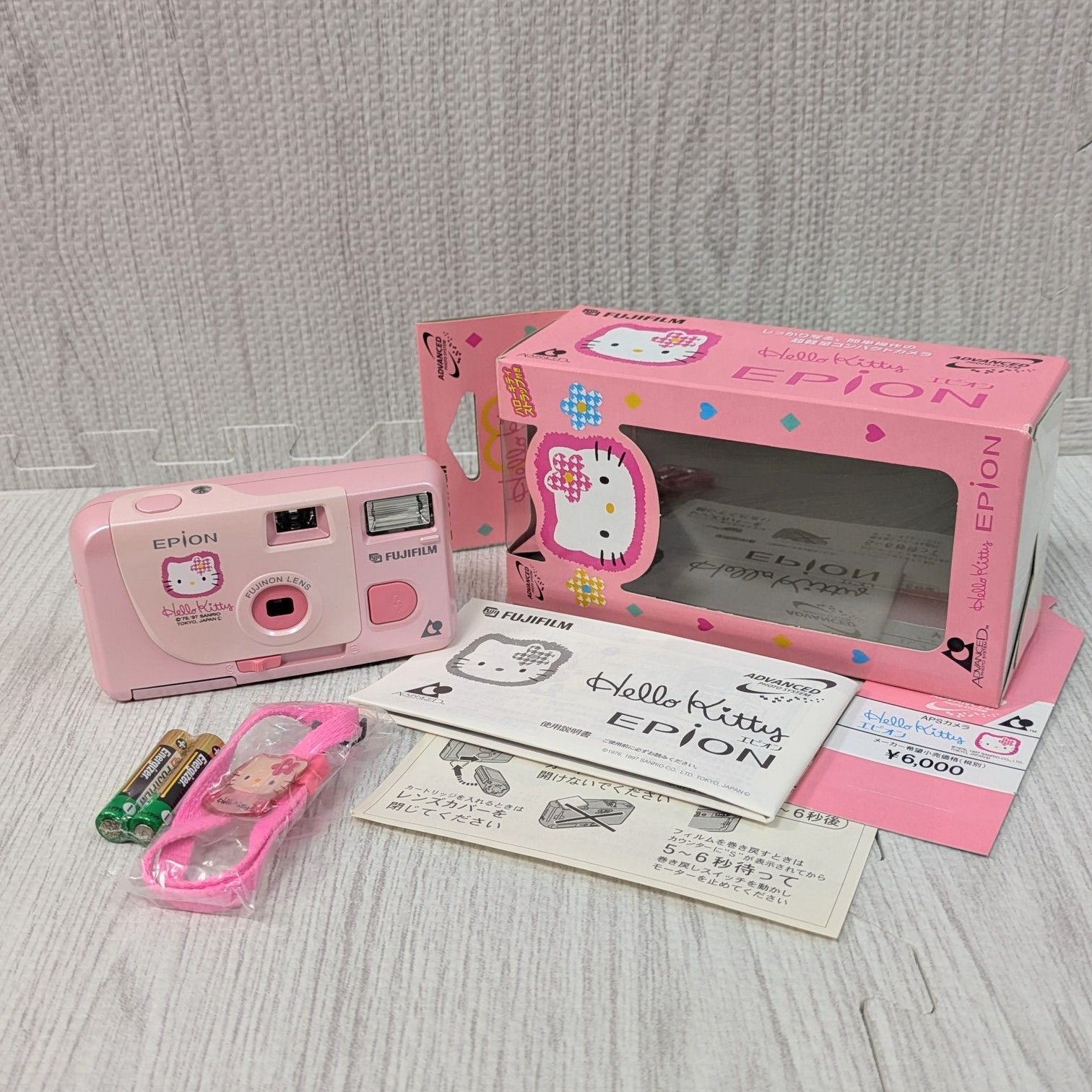 ハローキティ フィルムカメラ