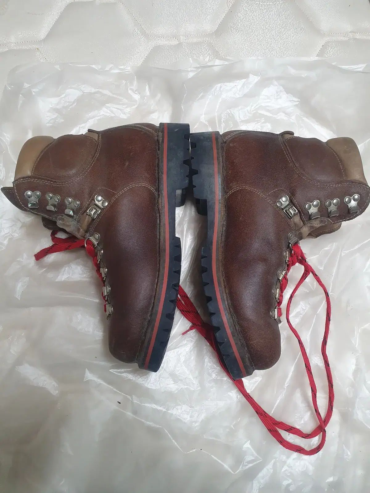 オーストリア登山靴 265mm 13 1万ウォン