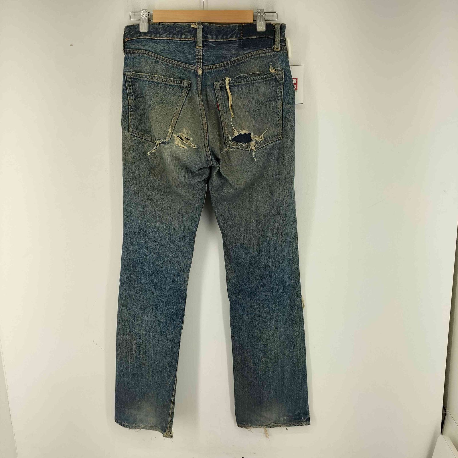 リーバイス Levis 60s 501XX 刻印W 最初期 BIG E バックポケットシングル Vステッチ ボタンフライデニムパンツ 実寸38cm  メンズ 表記無 - メルカリ