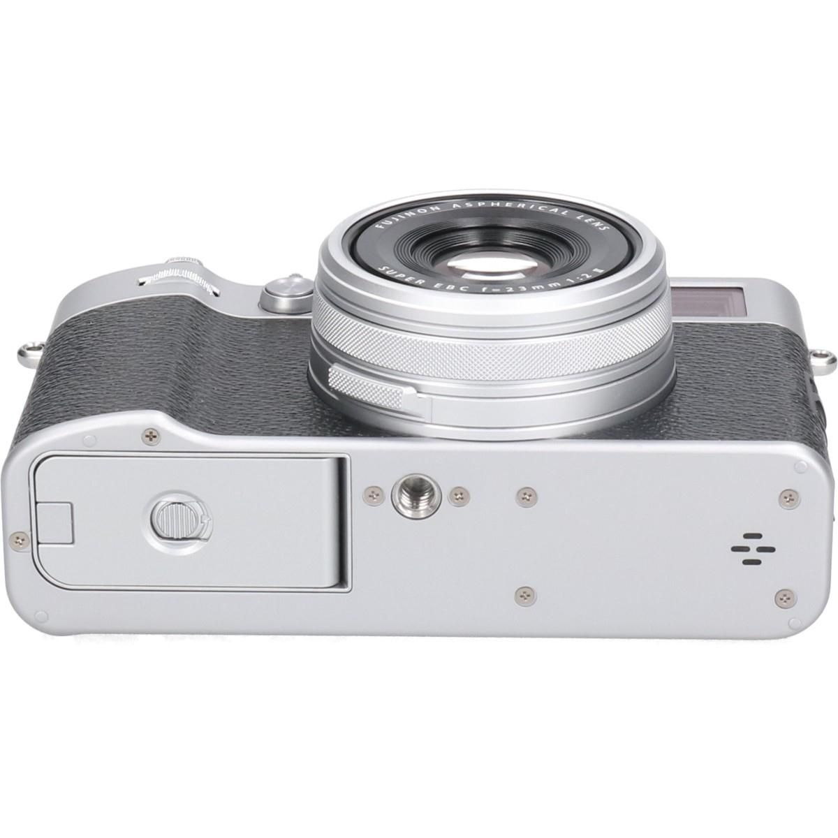 Fujifilm X100VI シルバー 富士フイルム FUJIFILM X100VI シルバー 日英二言語モデル 中古