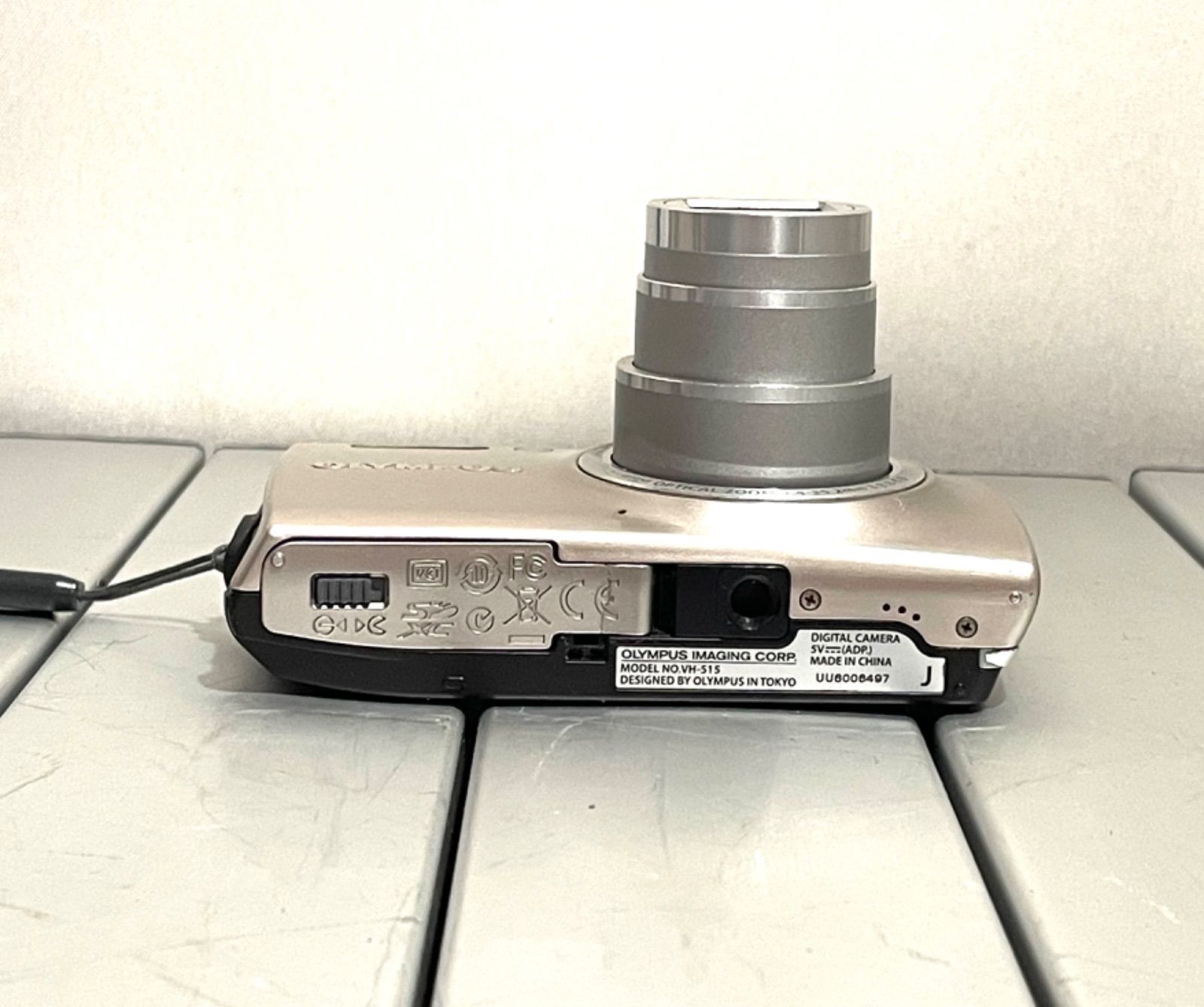 OLYMPUS デジタルカメラ STYLUS VH-515 シルバー 1200万画素 裏面照射