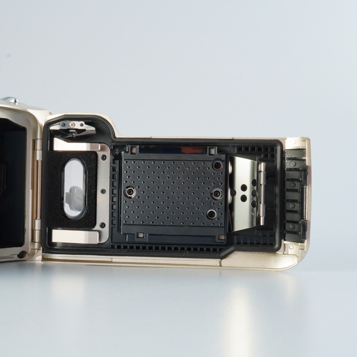 OLYMPUS オリンパス μ [ mju: ] Zoom 70 DELUXE 35-70mm コンパクト