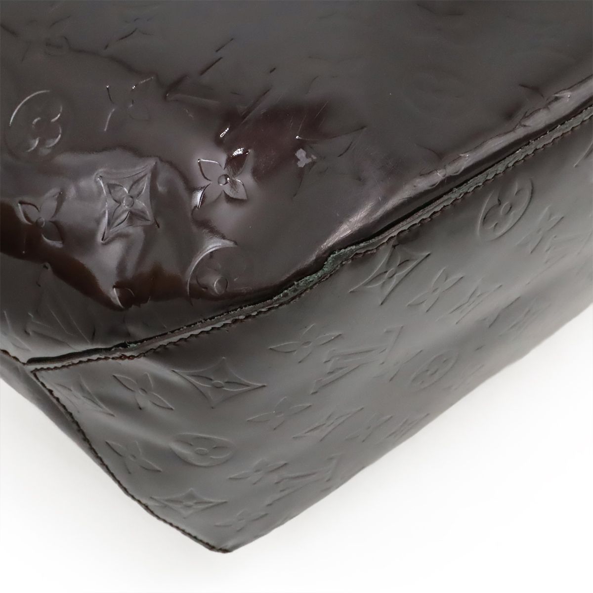 LOUIS VUITTON ルイ ヴィトン モノグラムヴェルニ ベルヴューGM