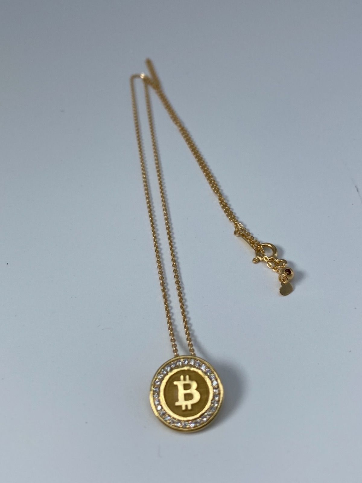 k18 ビットコインネックレス　ダイヤモンド付き