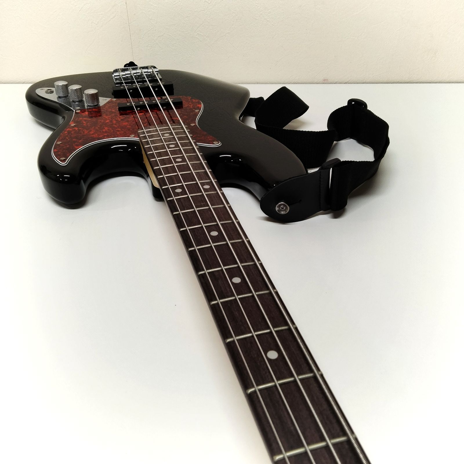 新品弦付き☆ SELDER エレキベース N-5497] SELDER セルダー ジャズベースタイプ エレキベース ※ケース
