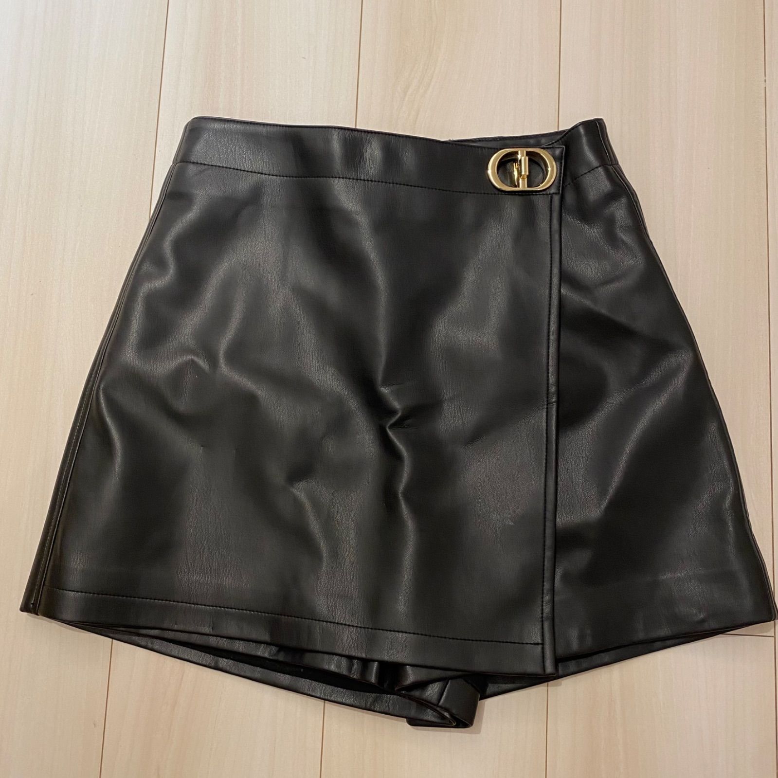 DIOR CDバックルレザースカートキュロット DIOR CDバックルレザースカートキュロット