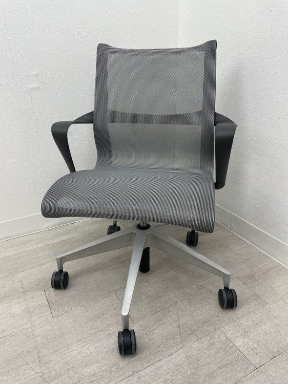 ハーマンミラー セトゥーチェア 人気 商品 通販