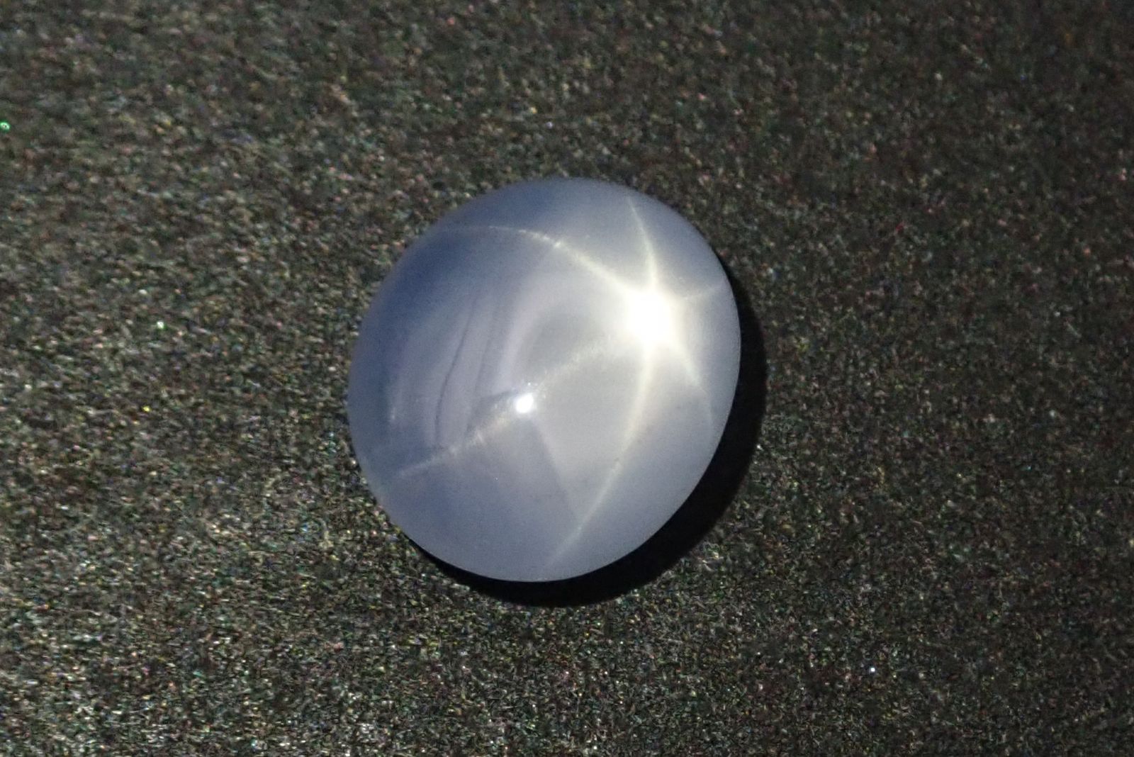 天然スターサファイア ルース 1.049ct 約5mm×5mm ソーティング