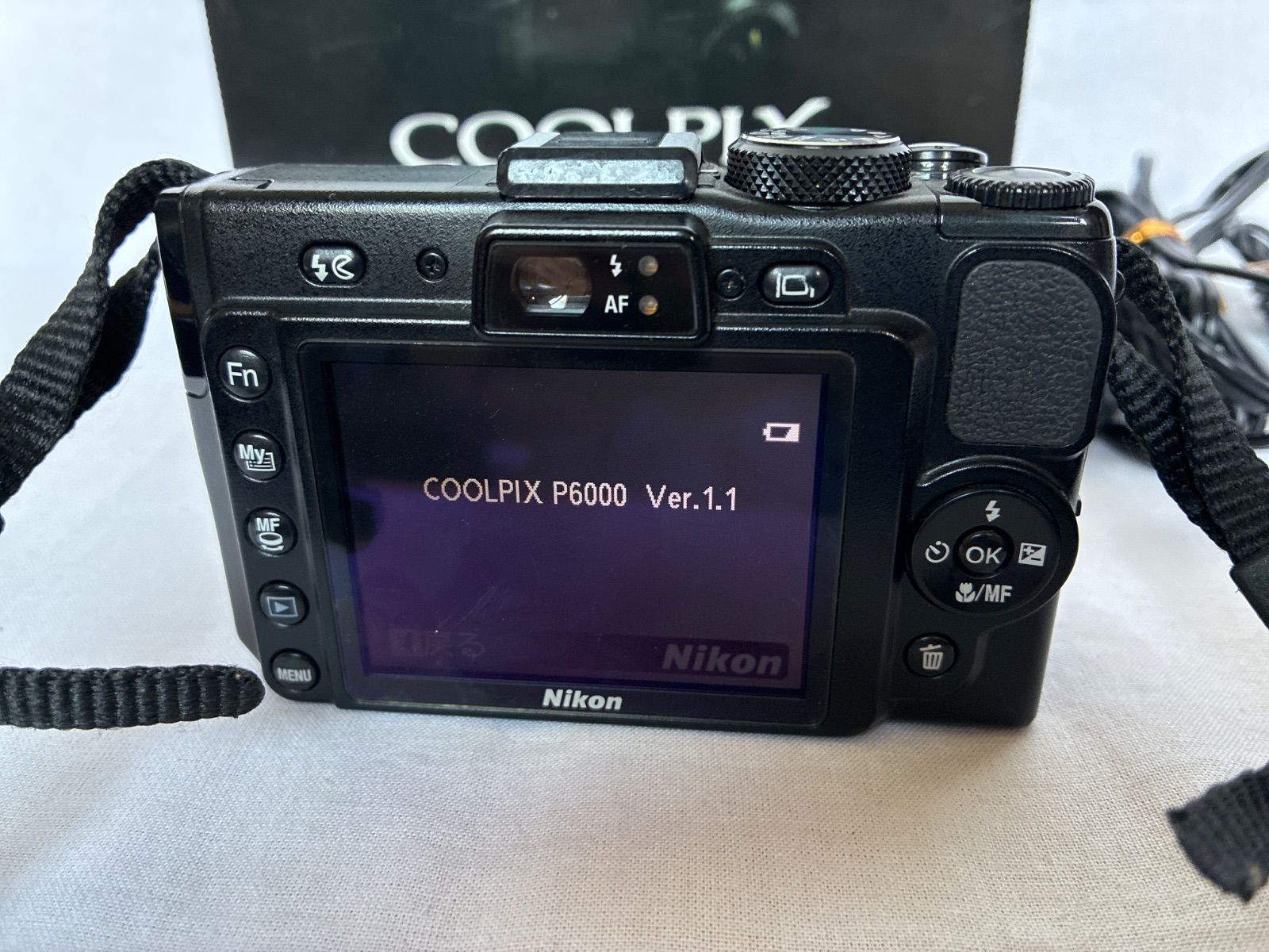 Nikon Coolpix P6000 コンパクトデジタルカメラ Nikon COOLPIX P6000] The compact digital camera I recently