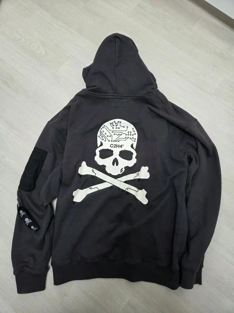 mastermind JAPAN（マスターマインド ジャパン） ×C2H4 Japan Robotics Logo Tee ジャパンロボティクスロゴプリント半袖Tシャツ  ブラック : BRING Yahoo!ショップ - 通販 - Yahoo!ショッピング □新品タグ付き□マスターマインドジャパン× C2H4 コラボ