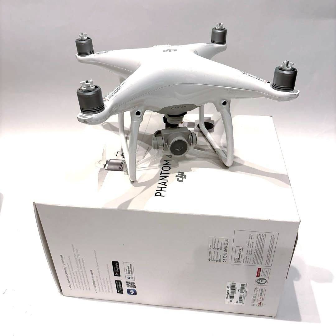 DJI Phantom4 ファントム4 ドローン