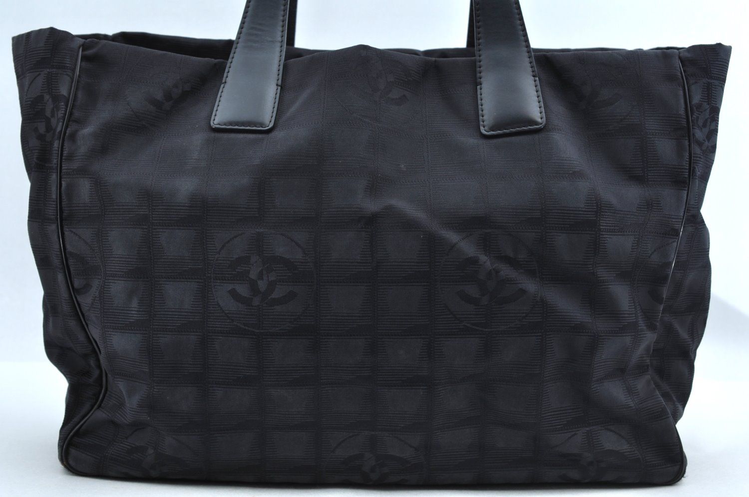 CHANEL シャネル ニュウ トラベル ライン ショルダートートバッグ ナイロン レザー ブラック L2764