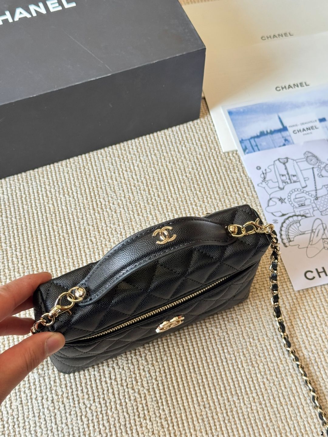 今日特価】Vintage Chanel 25c ハンドル ボックスバッグ