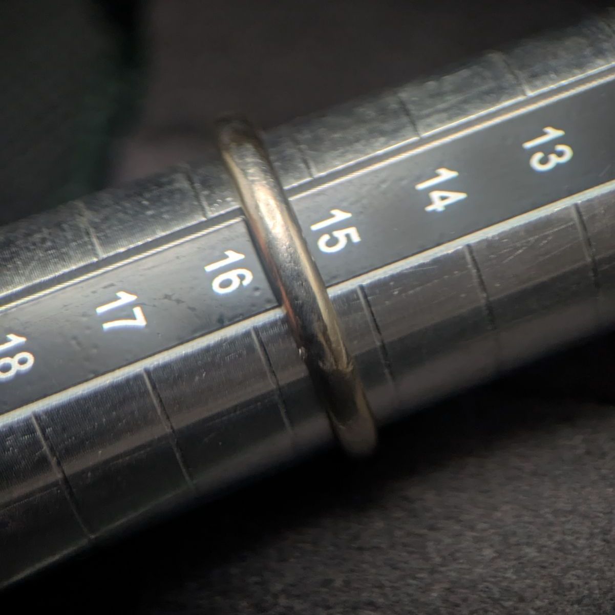 新作続々入荷。 イギリス 英国 バーミンガム製 9CT ゴールド オーバーレイ シルバー925 シグネットリング 15.5号 HG-S 刻印 9K 動く