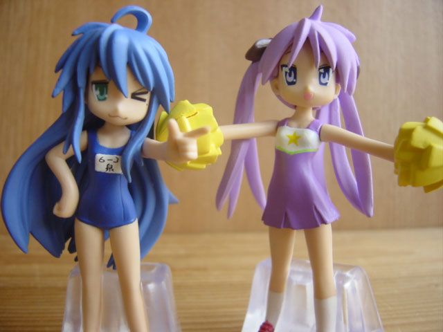 Amazon.co.jp: カプセルフィギュアHGIFらきすた全4種ポーズVer