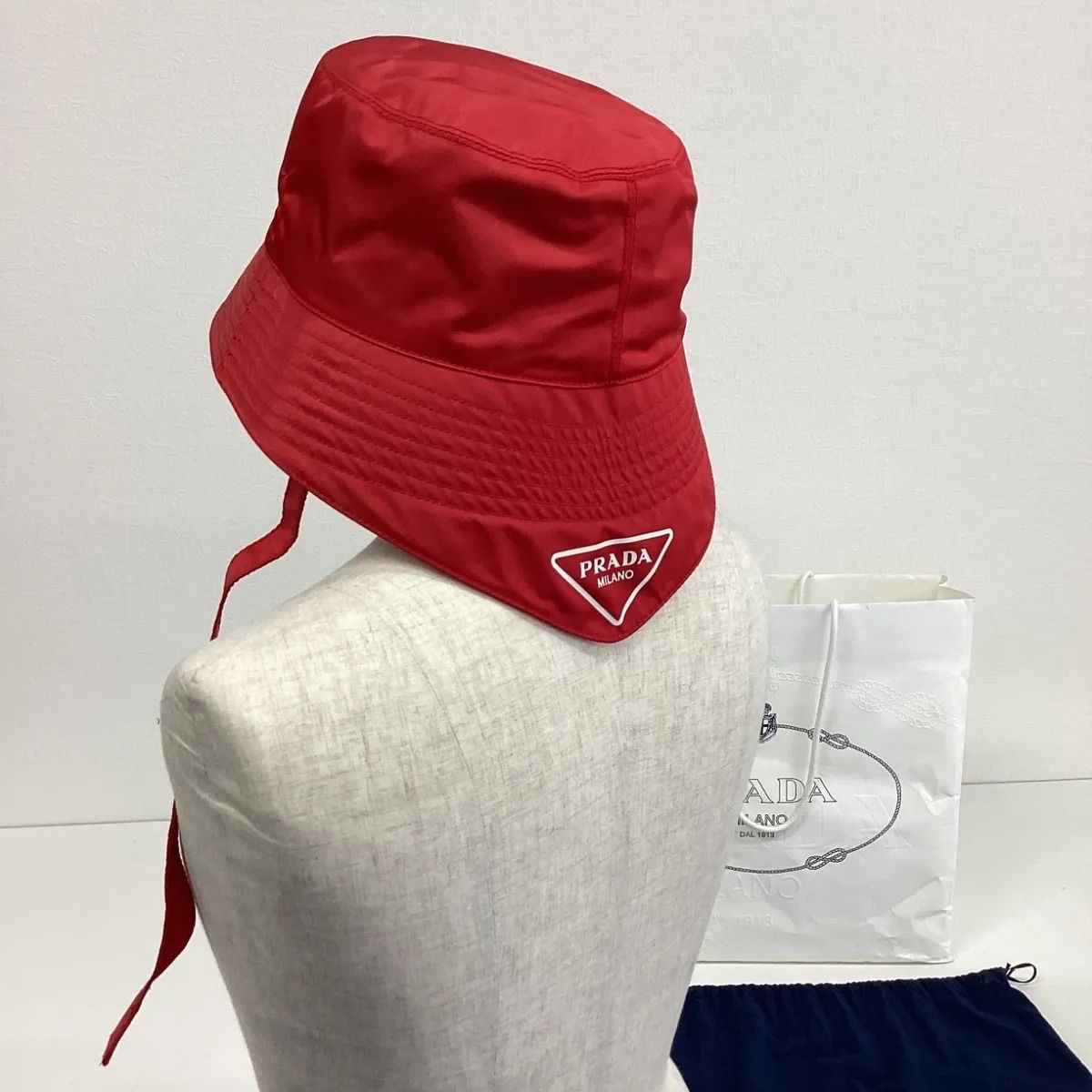 PRADA プラダ ハット トライアングルロゴ PRADA Re-Nylon プラダ PRADA プラダ ハット トライアングルロゴ PRADA Re-Nylon プラダ