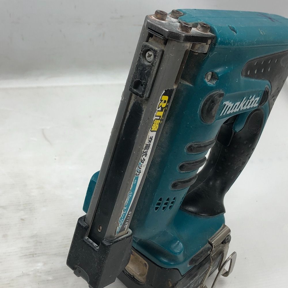 電動タッカ 充電器