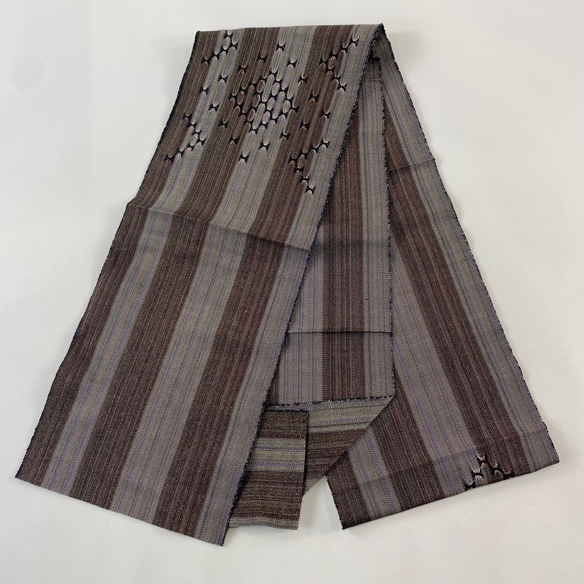 名古屋帯 秀品 八寸名古屋帯 松葉仕立て 幾何学 金糸 小豆色 正絹