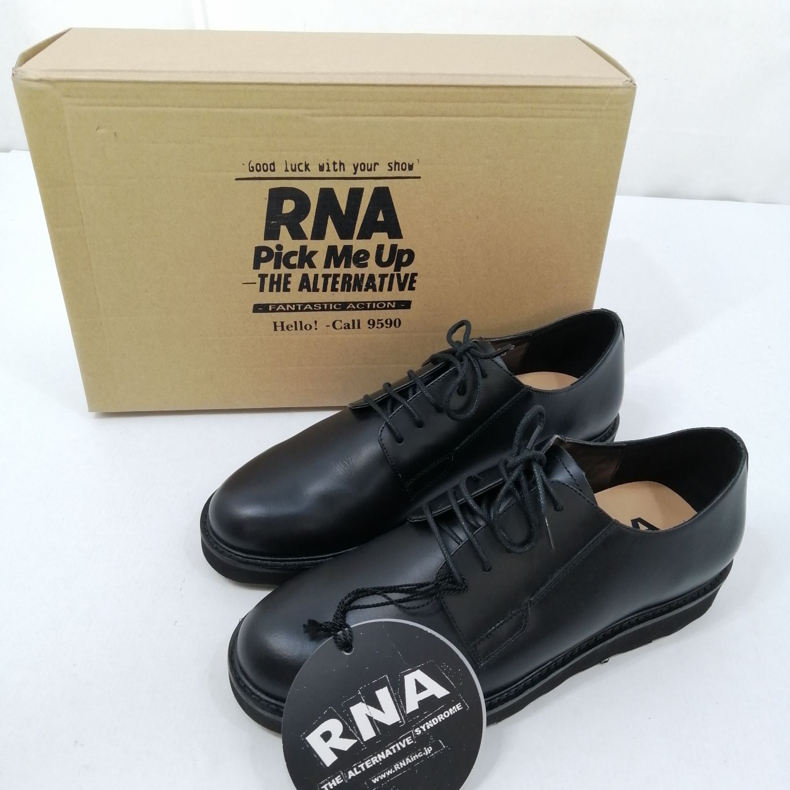 RNA ポストマンシューズ ブラック - メルカリ
